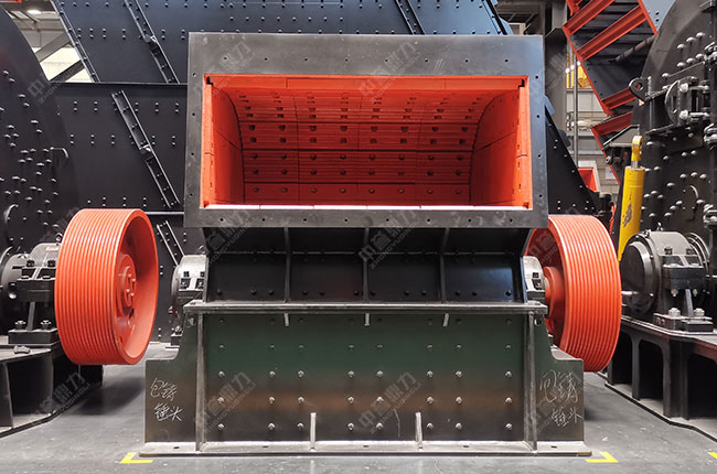 反擊錘式破碎機(jī)性能優(yōu)勢(shì)