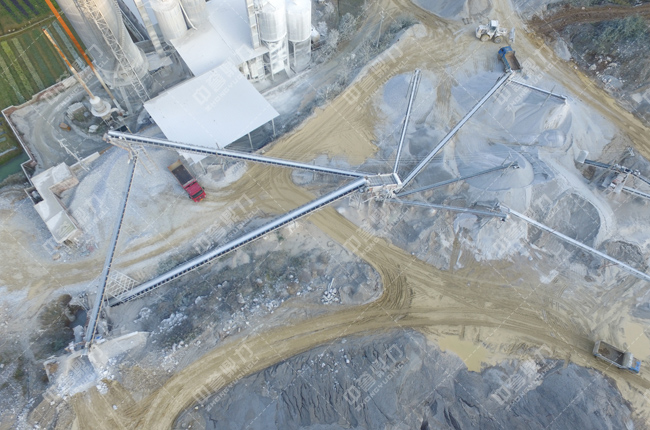 時(shí)產(chǎn)200噸石料生產(chǎn)線客戶案例 時(shí)產(chǎn)200噸石料生產(chǎn)線客戶案例