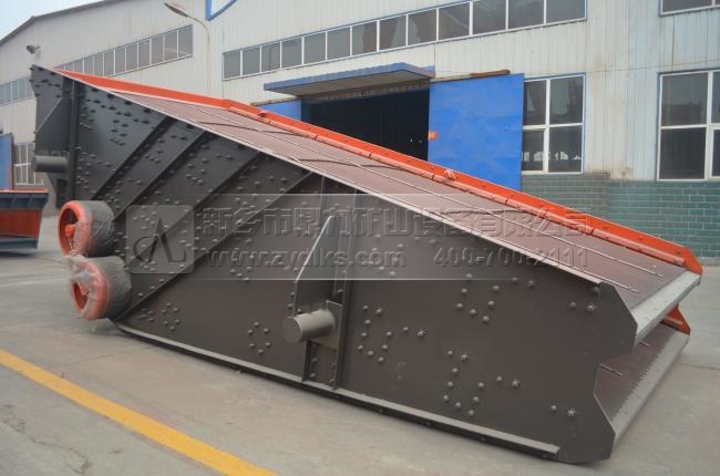 礦用振動篩設備 礦用振動篩