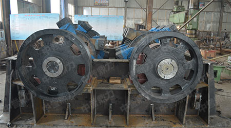 雙轉子制砂機結構